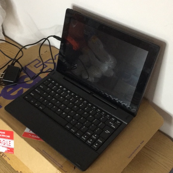 Packard Bell PB1009 Android 2-in1 Tablet Touchscreen 32GB 10” Detach Keyboard - Picture 5 of 7
